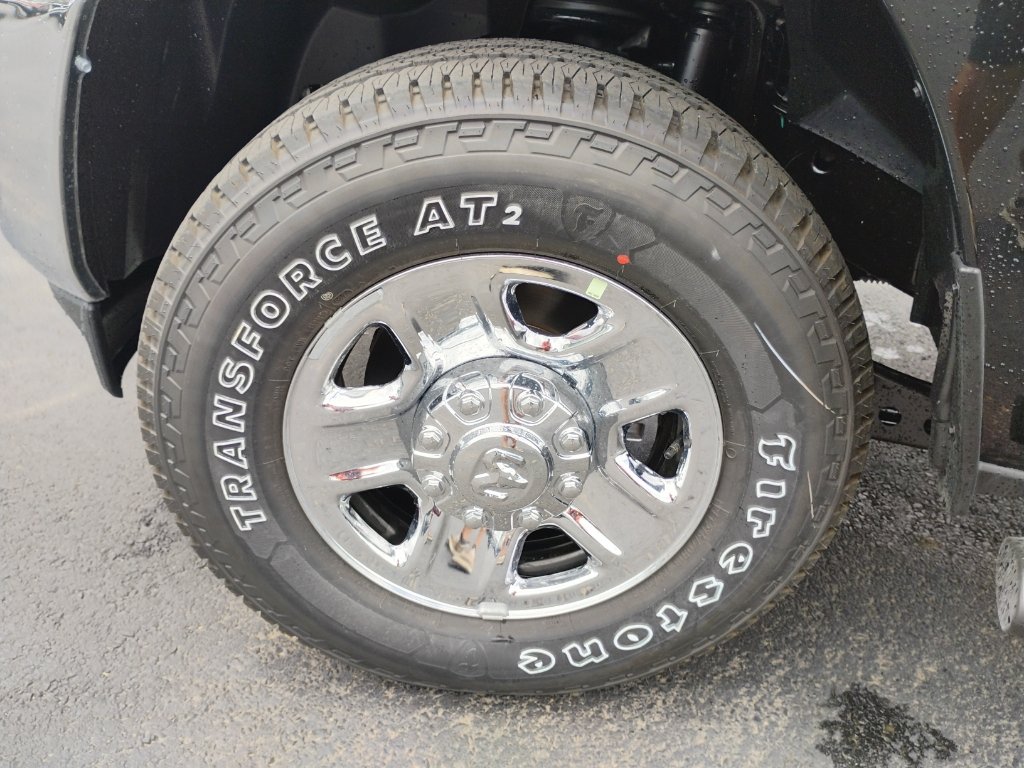 New 2026 RAM 2500 Tradesman AWD/4WD image 9