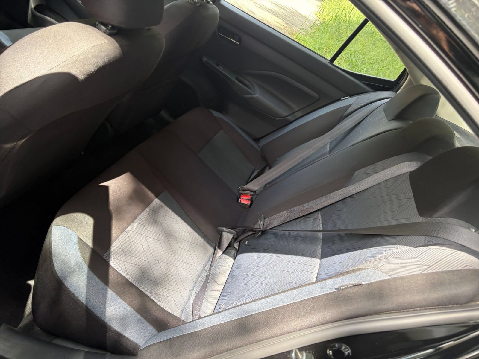 Used 2025 Nissan Versa SV FWD image 24