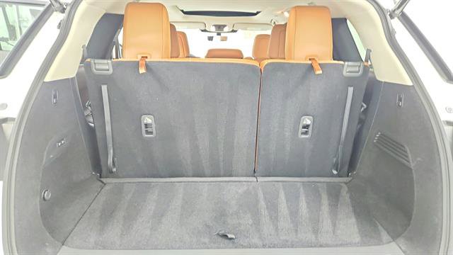 Used 2025 INFINITI QX60 Sensory w/ Vision Package image 32