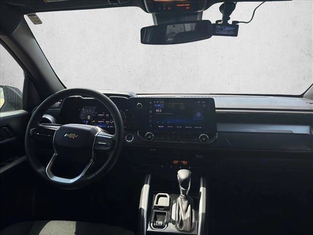 Used 2024 Chevrolet Colorado LT w/ LT Convenience Package II RWD image 2