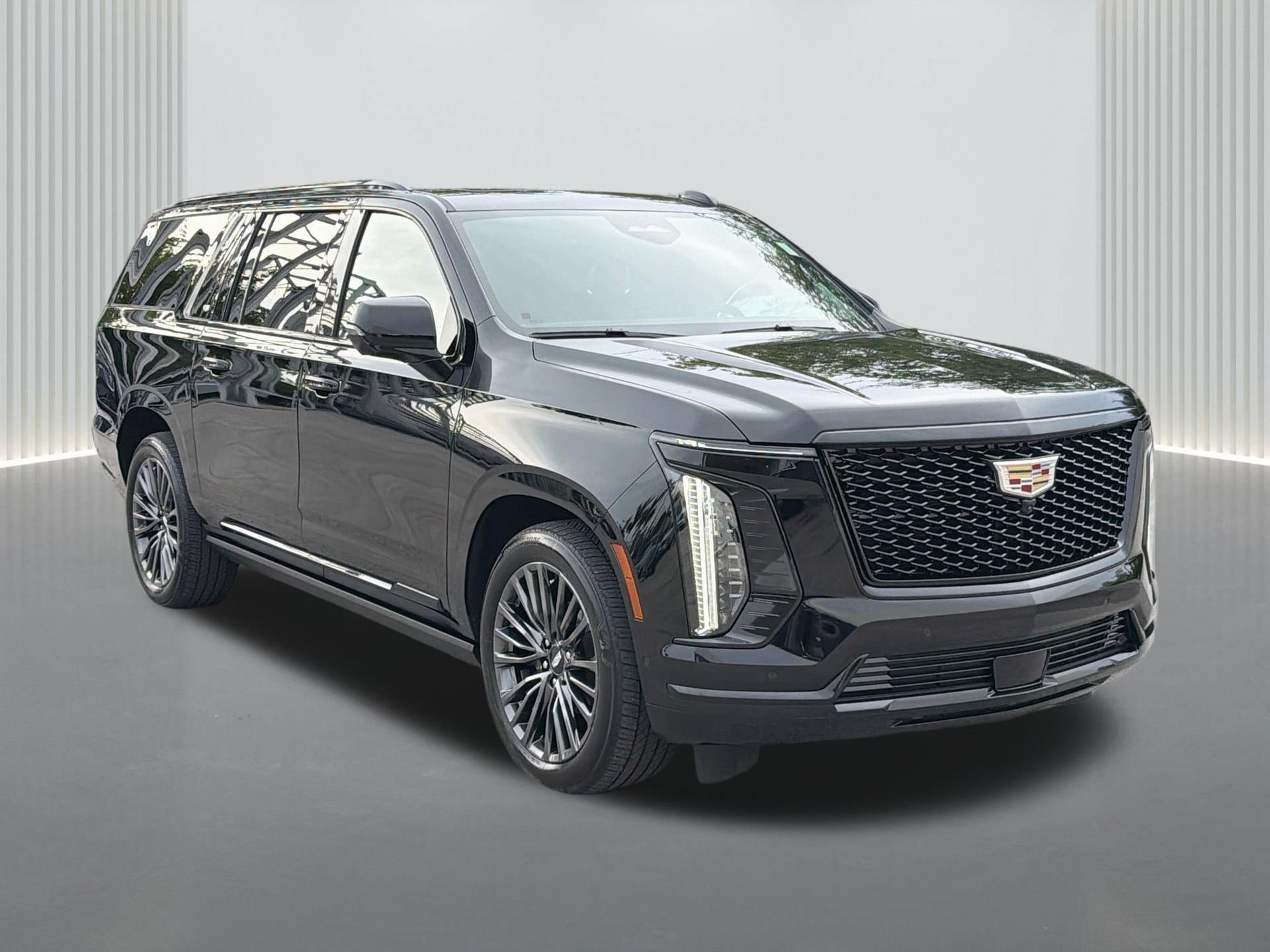 Certified 2025 Cadillac Escalade ESV Sport Platinum AWD/4WD image 9