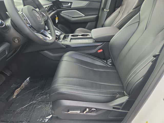 New 2026 Acura MDX w/ Technology Package FWD image 16