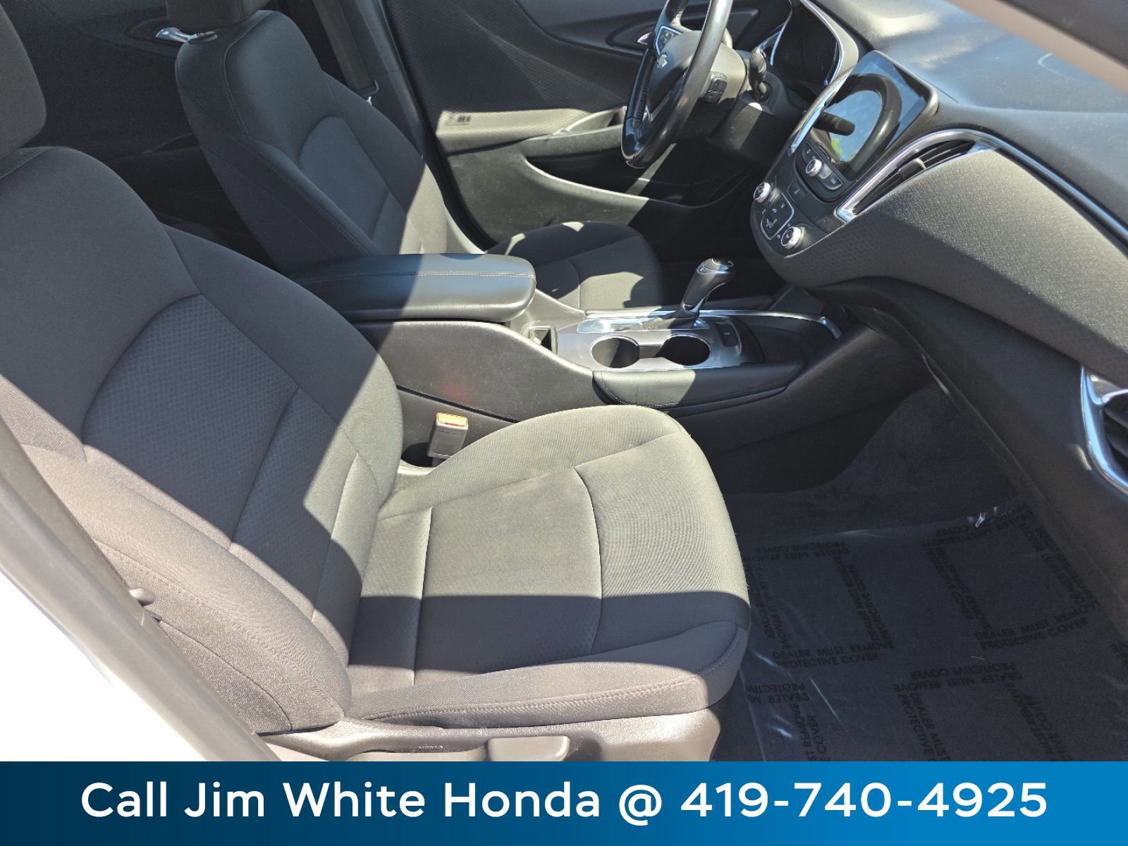 Used 2018 Chevrolet Malibu LT FWD image 21