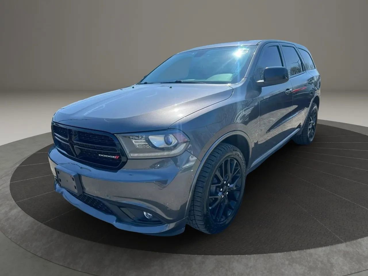 Used 2015 Dodge Durango SXT w/ Blacktop Package AWD/4WD image 1