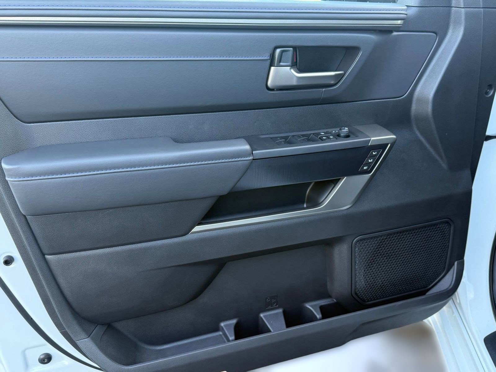 New 2026 Toyota Tundra Platinum image 13