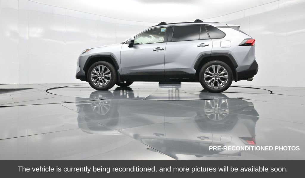 Used 2023 Toyota RAV4 XLE Premium image 53