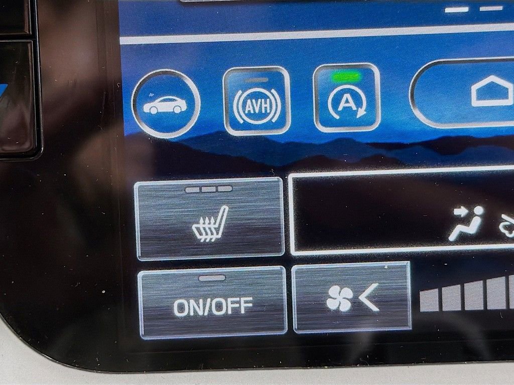 Used 2023 Subaru Outback Limited image 36