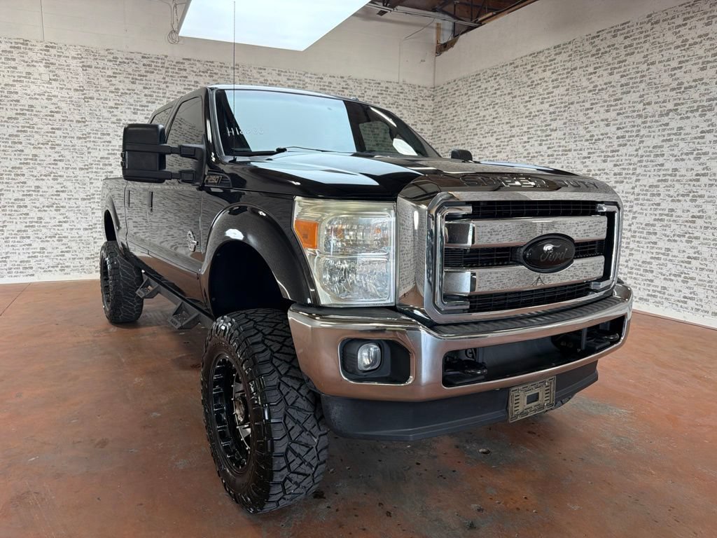 Used 2015 Ford F250 Lariat w/ Lariat Interior Package AWD/4WD image 1