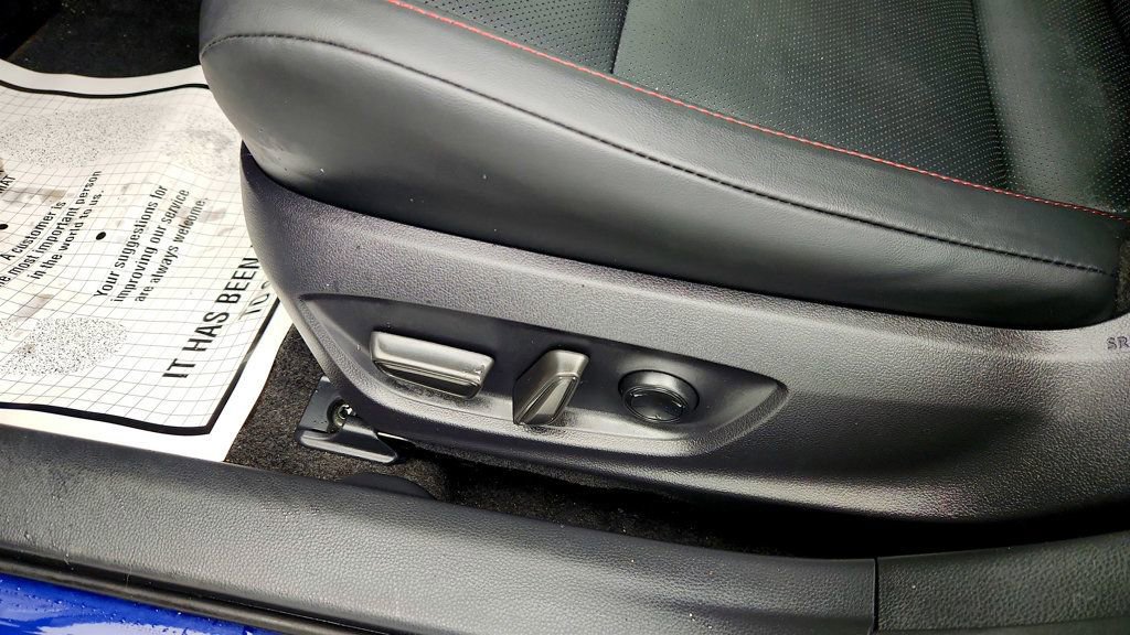 Used 2025 Toyota Prius Plug-In Hybrid image 12