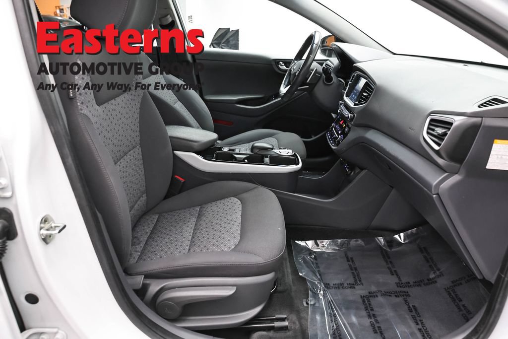 Used 2019 Hyundai Ioniq Electric FWD image 24
