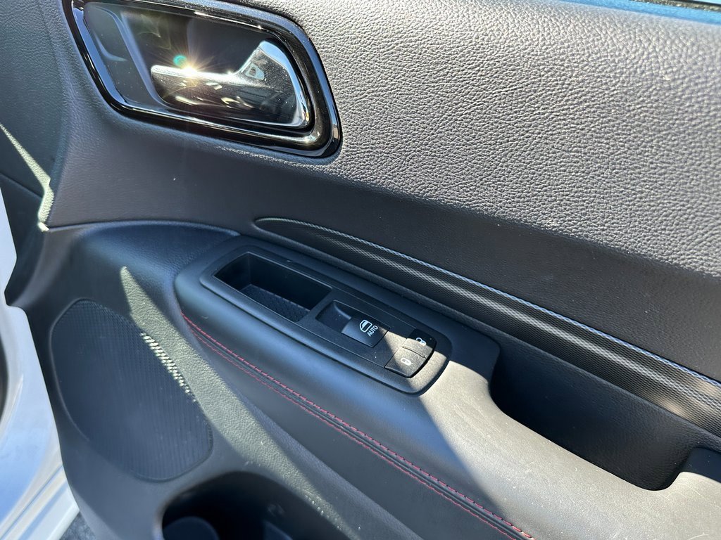 Certified 2024 Dodge Durango GT image 16