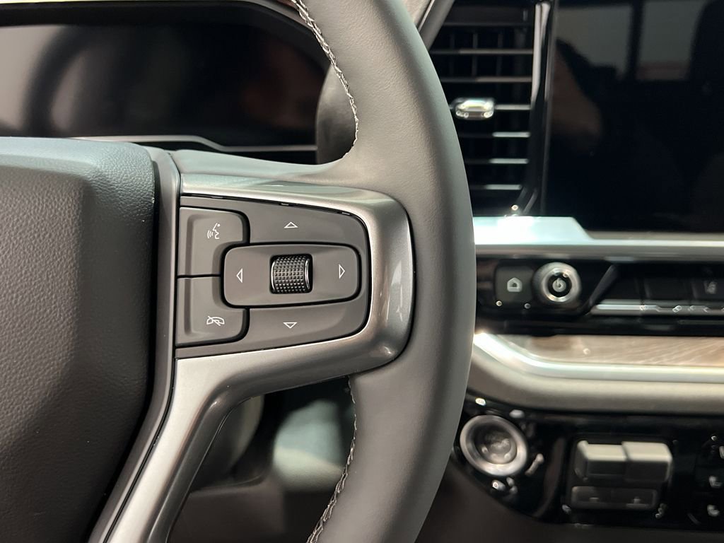 New 2025 Chevrolet Silverado 2500 LTZ w/ LTZ Convenience Package image 32