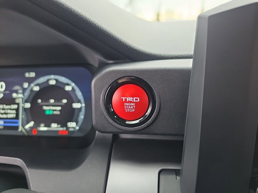 Used 2025 Toyota 4Runner TRD Off-Road image 21