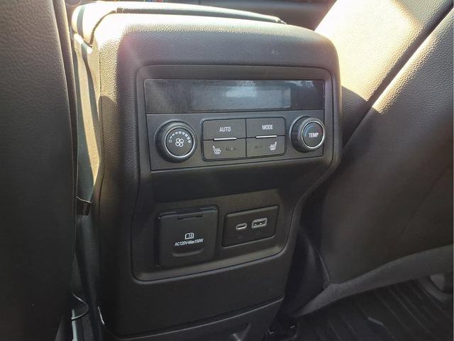 Certified 2021 GMC Acadia SLT w/ Elevation Edition FWD image 23