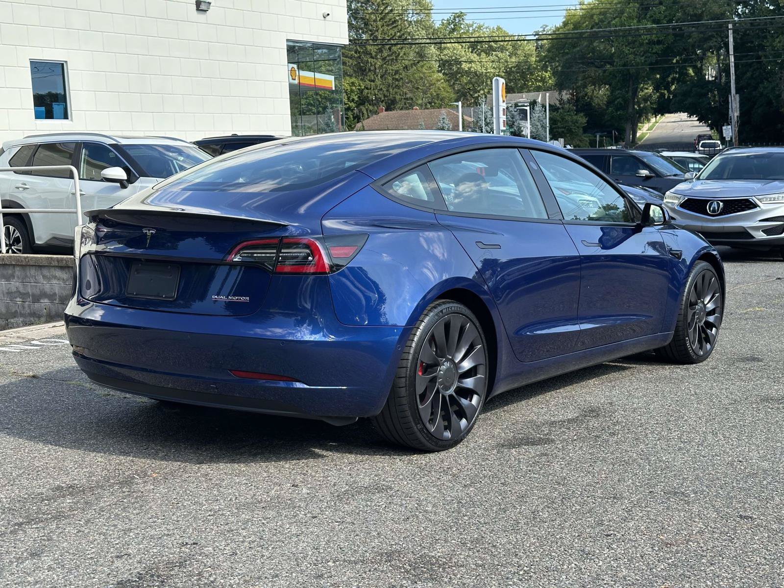 Used 2021 Tesla Model 3 Performance AWD/4WD image 3