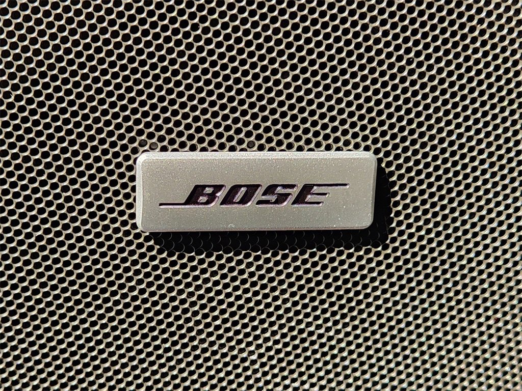 Used 2024 GMC Yukon XL AT4 w/ Technology Package image 25