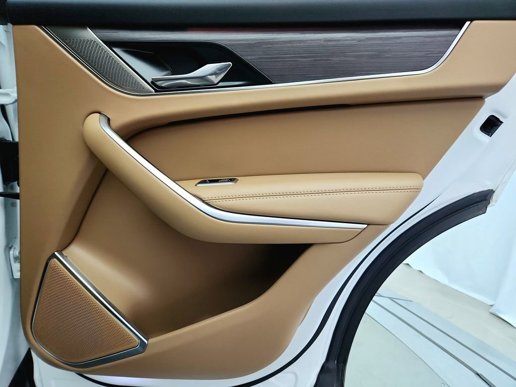 Used 2023 Jaguar F-PACE S image 36