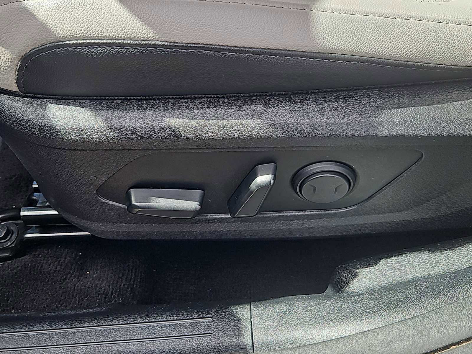 Used 2023 Kia Sportage EX image 20