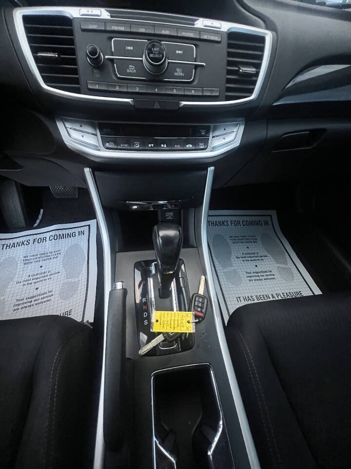 Used 2015 Honda Accord Sport image 18