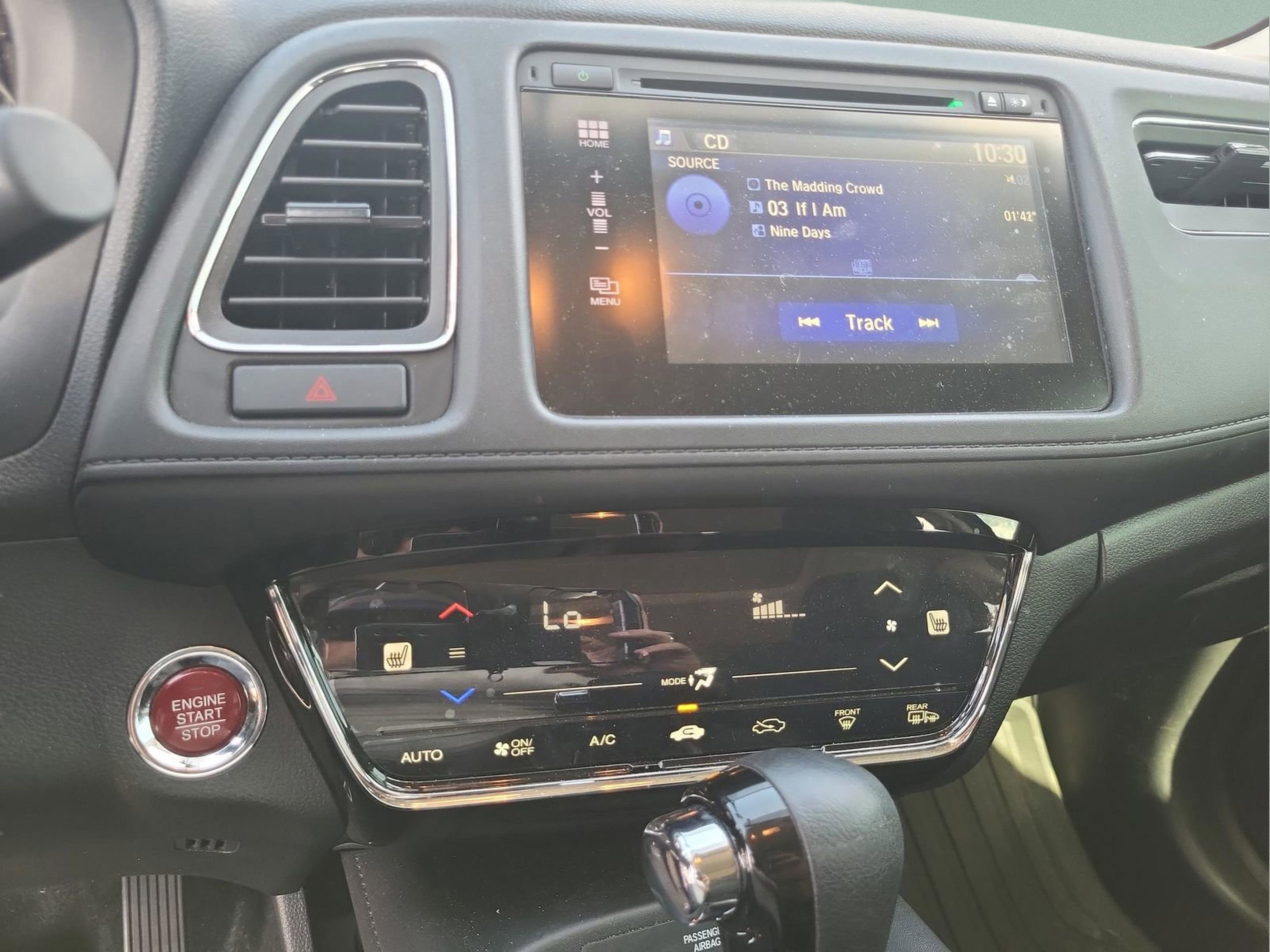 Used 2018 Honda HR-V EX image 12