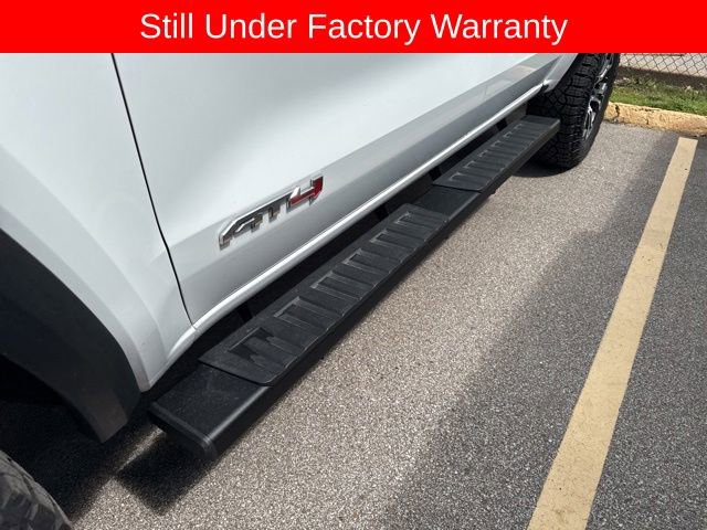 Used 2024 GMC Canyon AT4 w/ Canyon Safety Plus Package AWD/4WD image 5