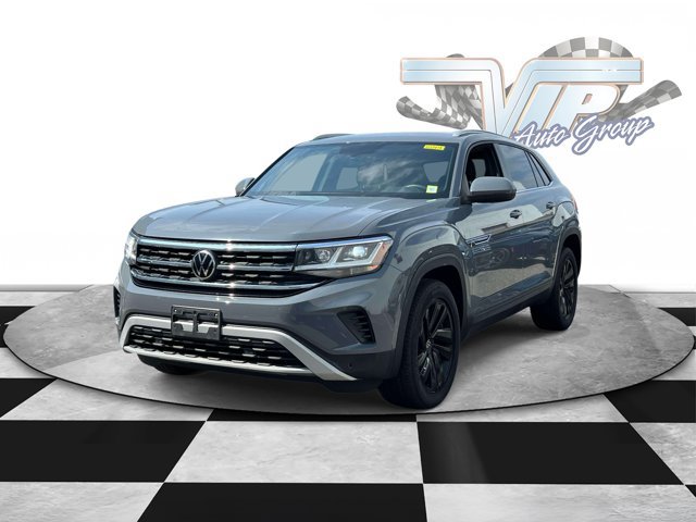Used 2021 Volkswagen Atlas Cross Sport SE w/ Panoramic Sunroof Package AWD/4WD image 3
