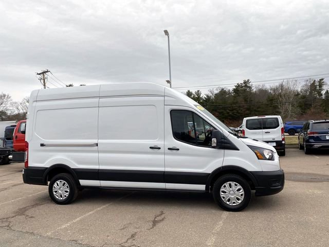 Used 2022 Ford E-Transit 148 High Roof image 2