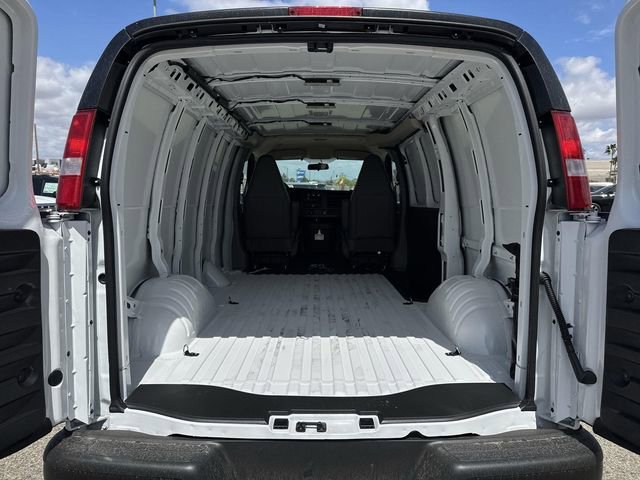 New 2026 GMC Savana 2500 w/ Driver Convenience Package image 20