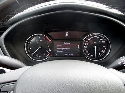 Used 2019 Cadillac XT4 Premium Luxury image 5