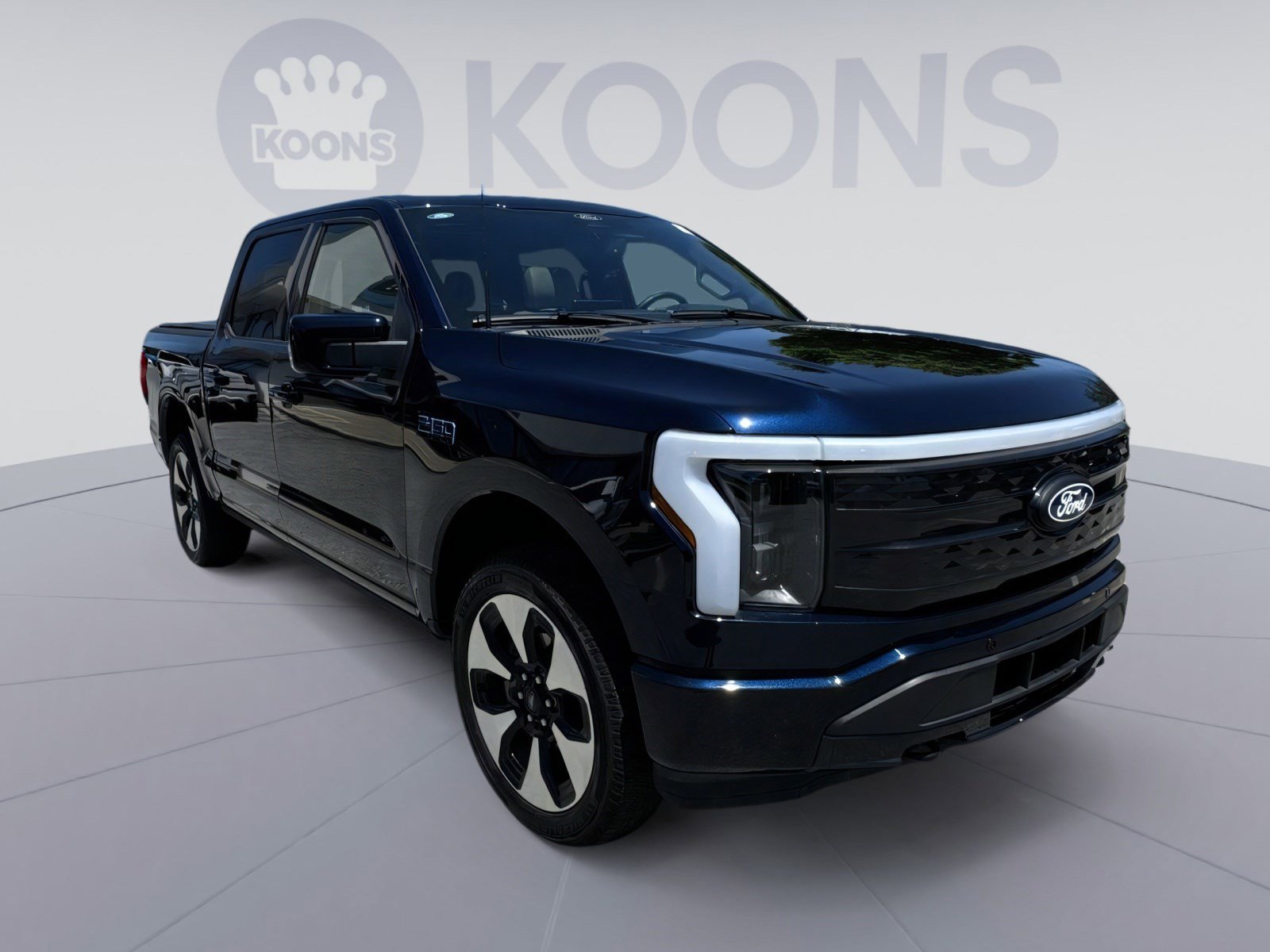Used 2025 Ford F150 Lightning Platinum AWD/4WD image 10