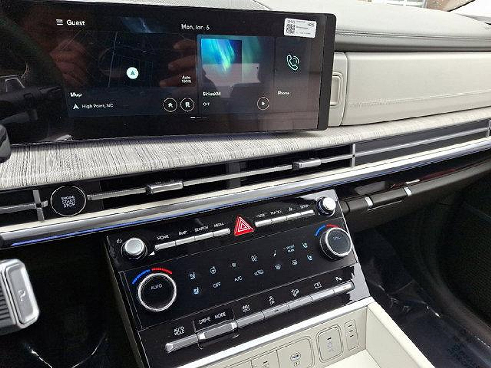 New 2025 Hyundai Santa Fe Calligraphy image 11