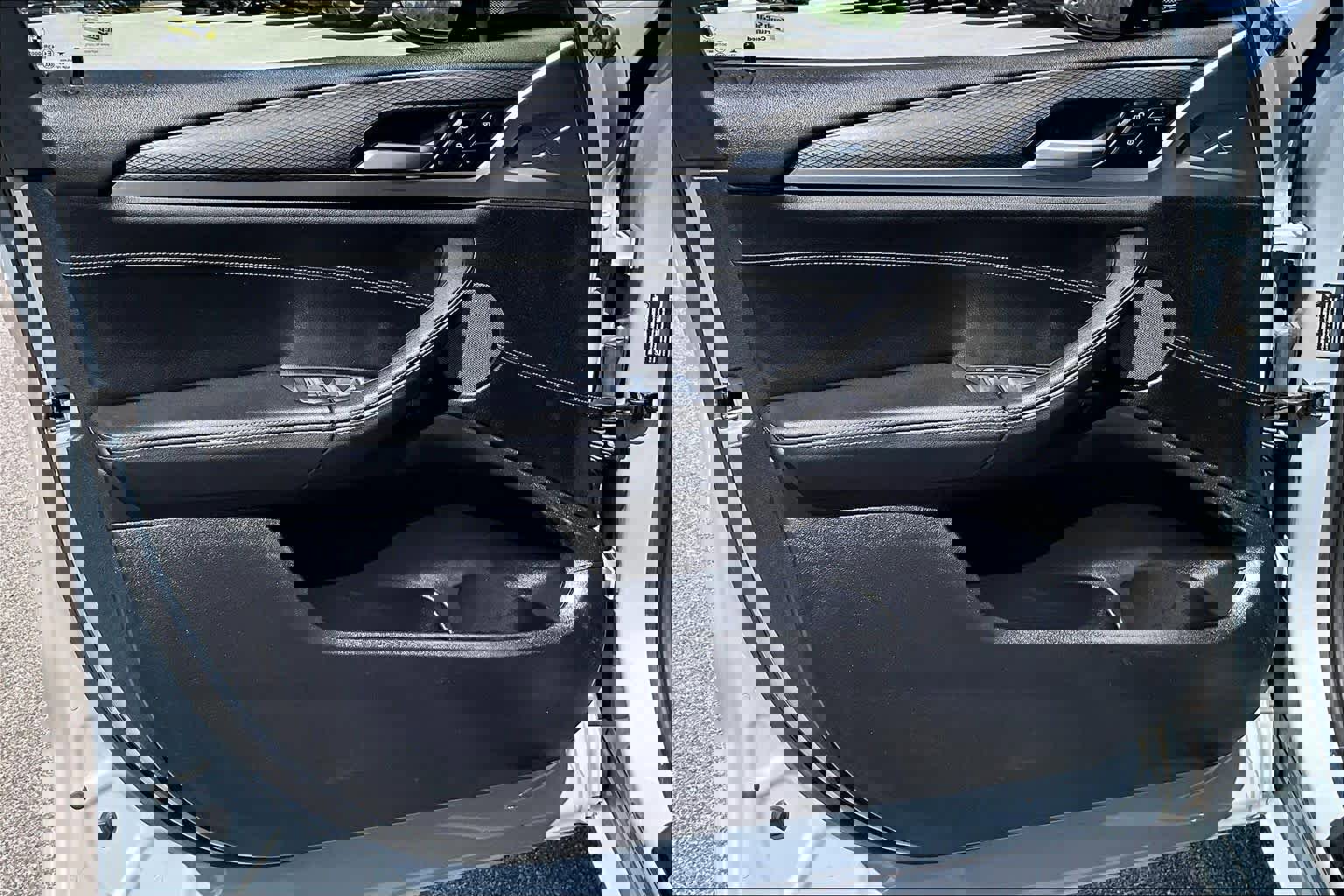 Certified 2024 BMW X4 xDrive30i w/ Premium Package AWD/4WD image 24