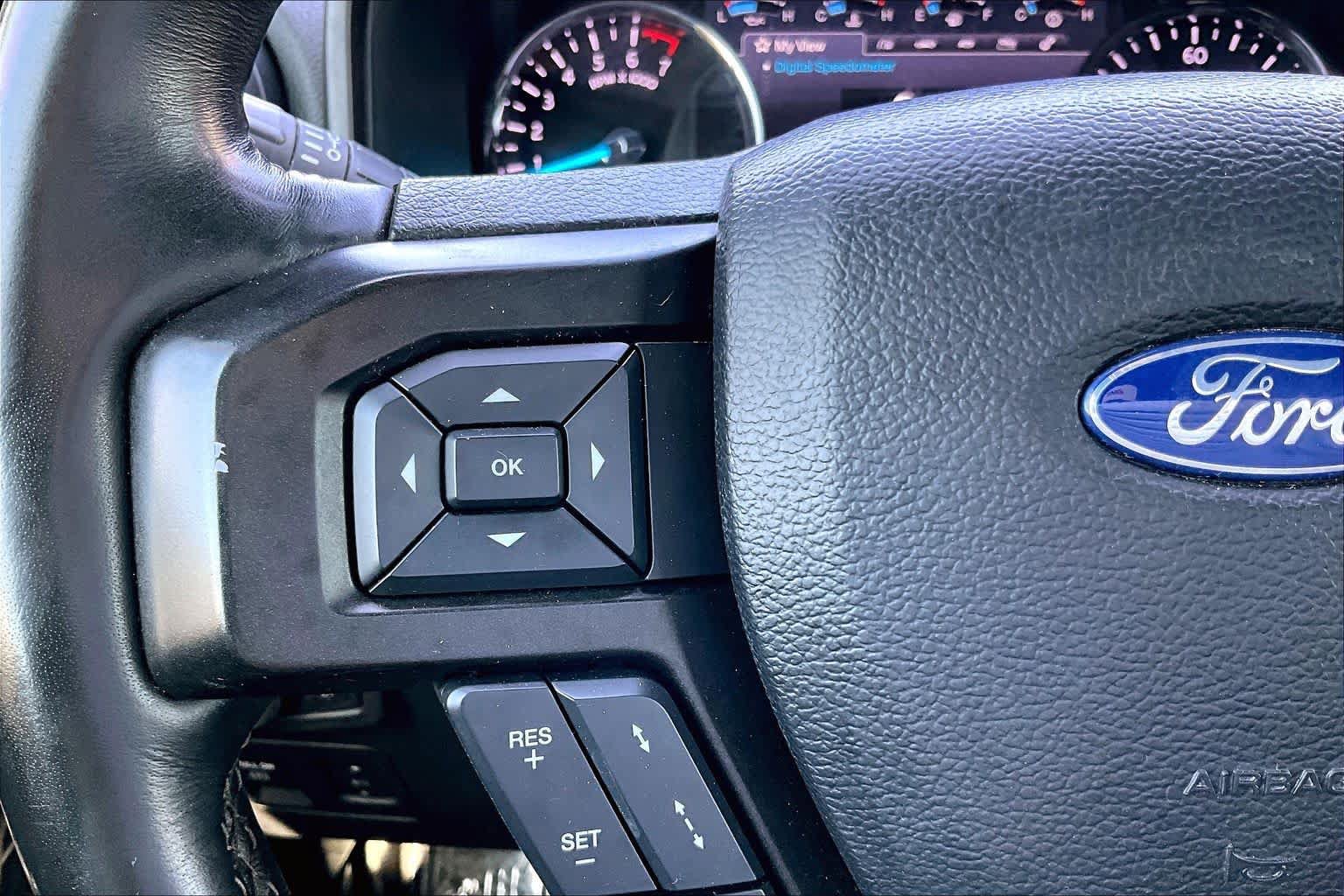 Used 2019 Ford Expedition Max Limited w/ Driver Assistance Package AWD/4WD image 11