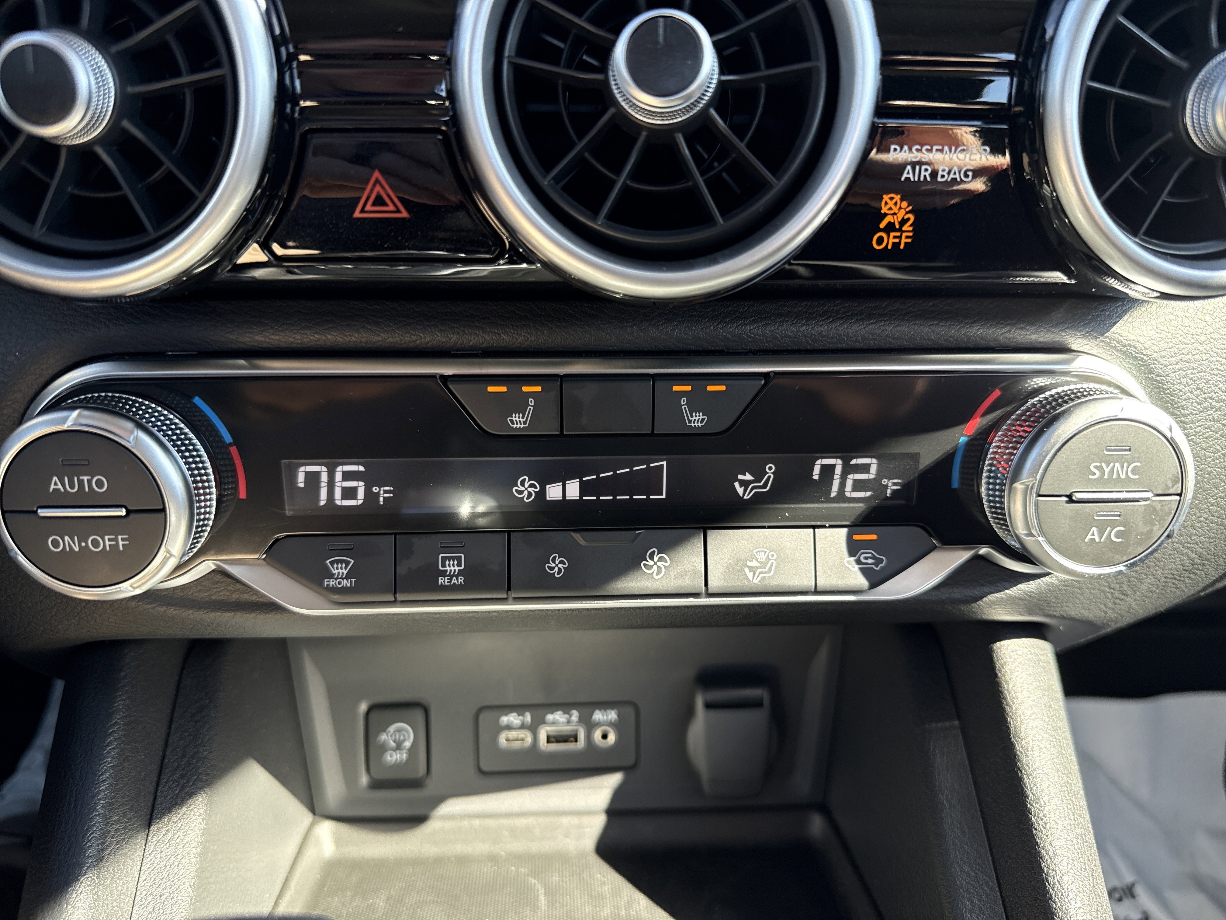 Used 2025 Nissan Sentra SR image 29