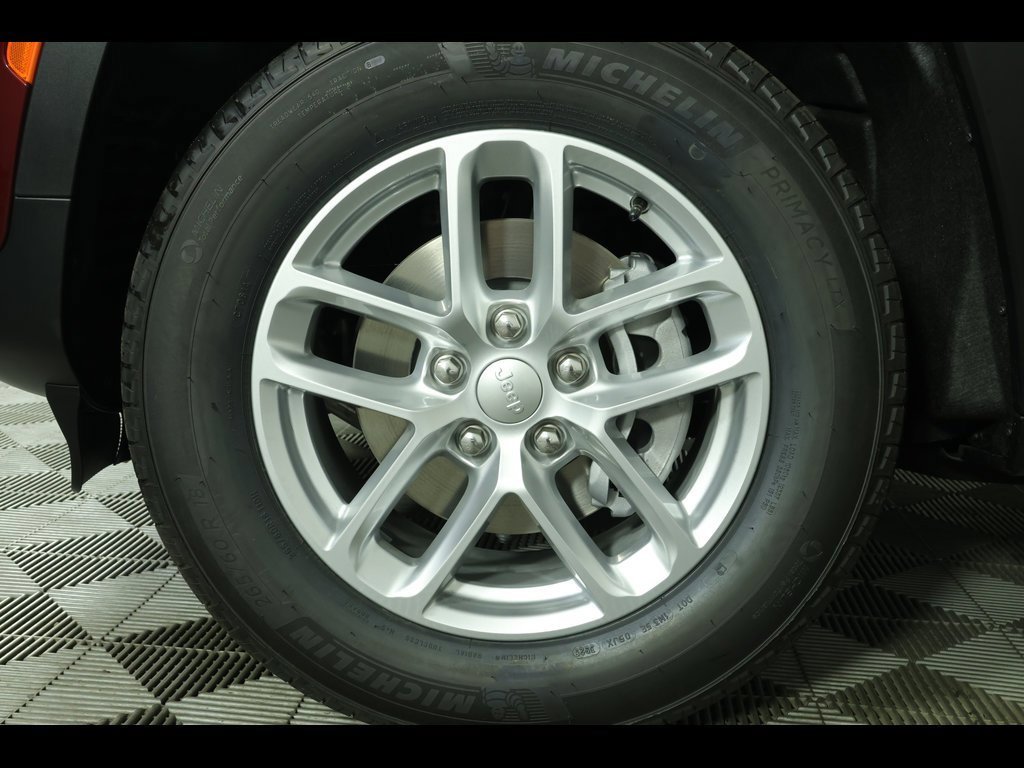 New 2025 Jeep Grand Cherokee Laredo X image 12