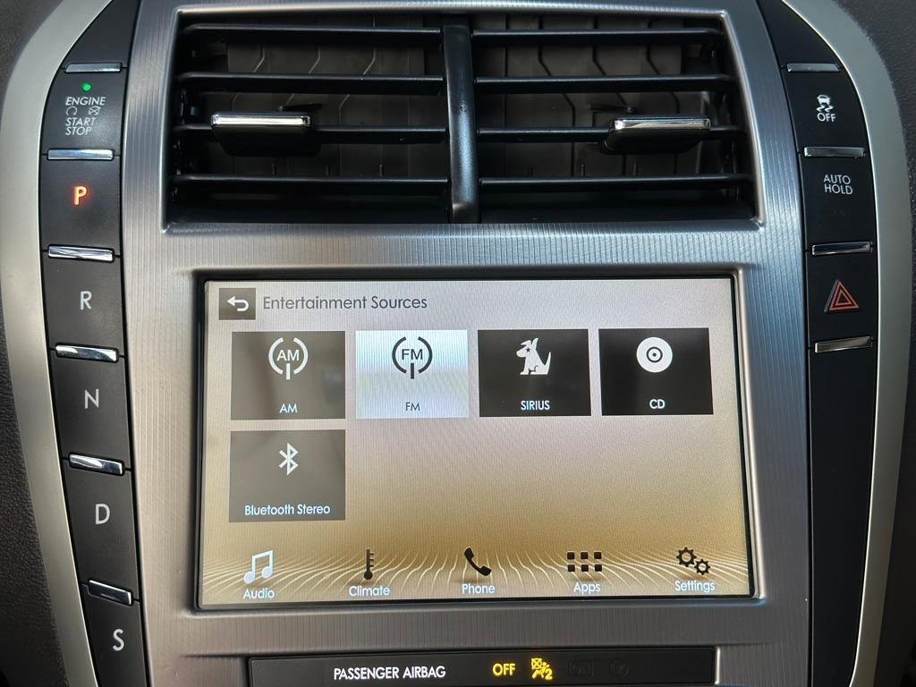 Used 2017 Lincoln MKZ Premiere image 18