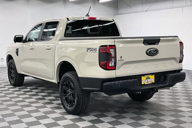 Used 2025 Ford Ranger Lariat w/ FX4 Off-Road Package AWD/4WD image 3