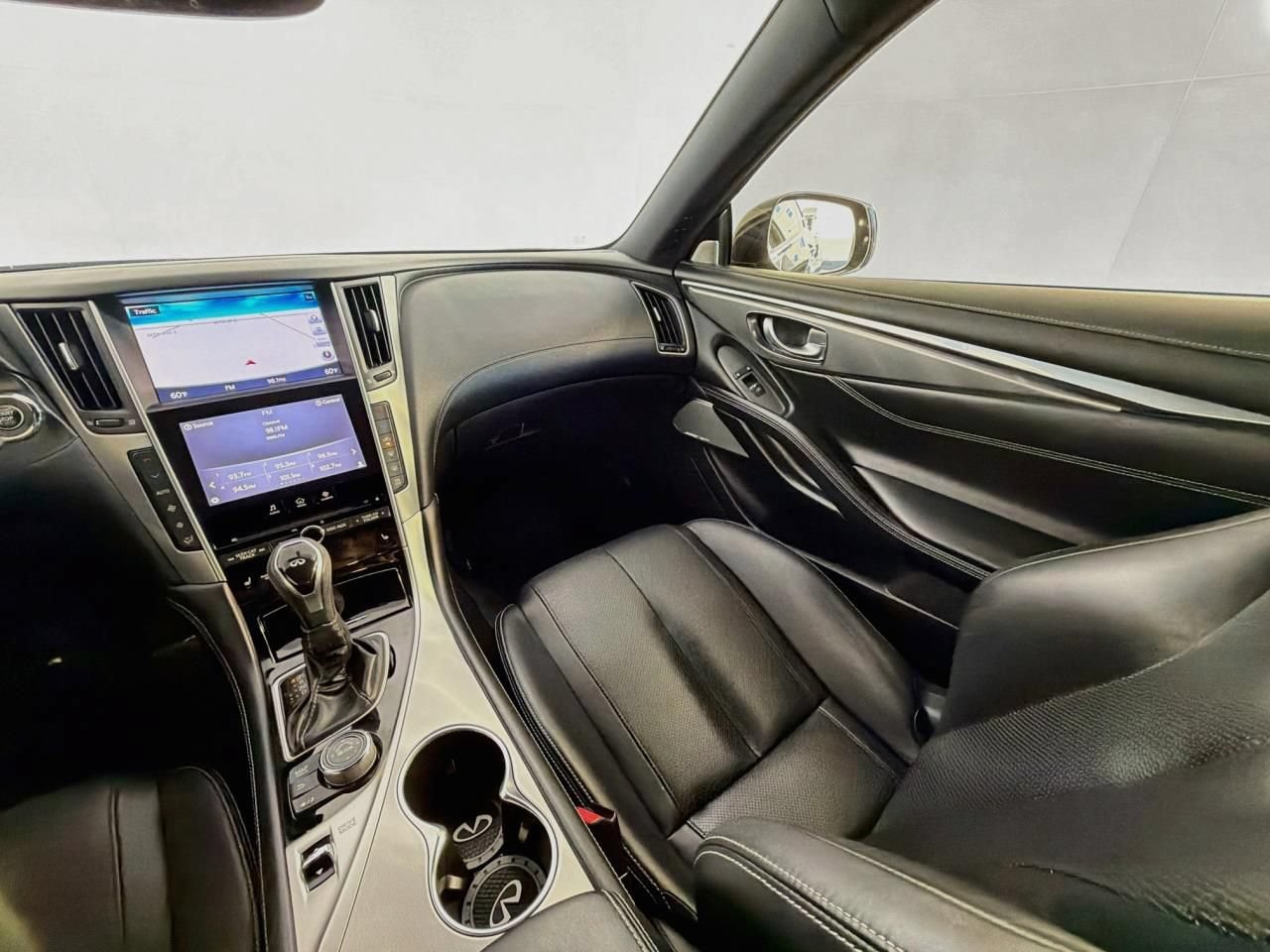 Used 2017 INFINITI Q60 3.0t AWD/4WD image 12