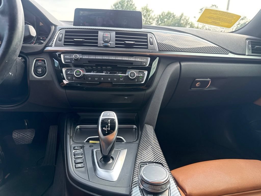 Used 2019 BMW 440i xDrive Coupe w/ M Sport Package AWD/4WD image 11