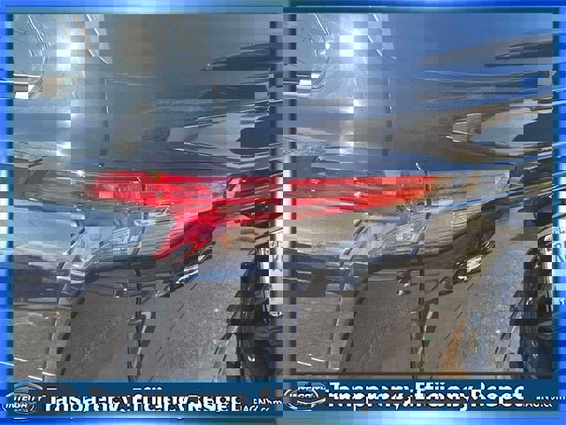 Certified 2024 Toyota Sienna XSE image 11