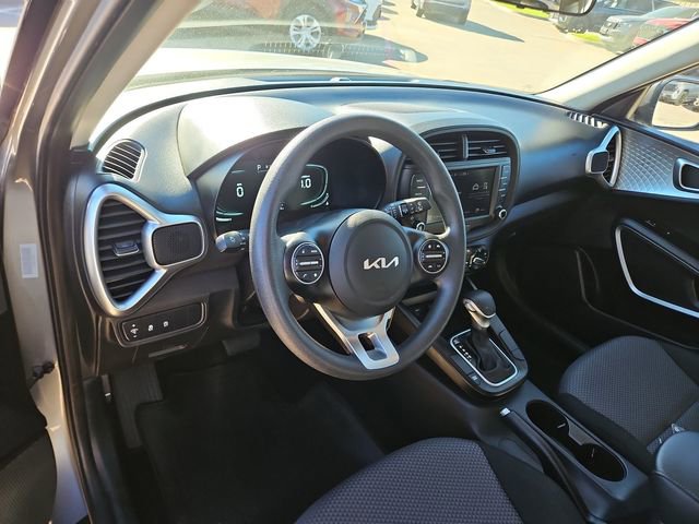 Used 2024 Kia Soul LX w/ Option Group 015 image 10