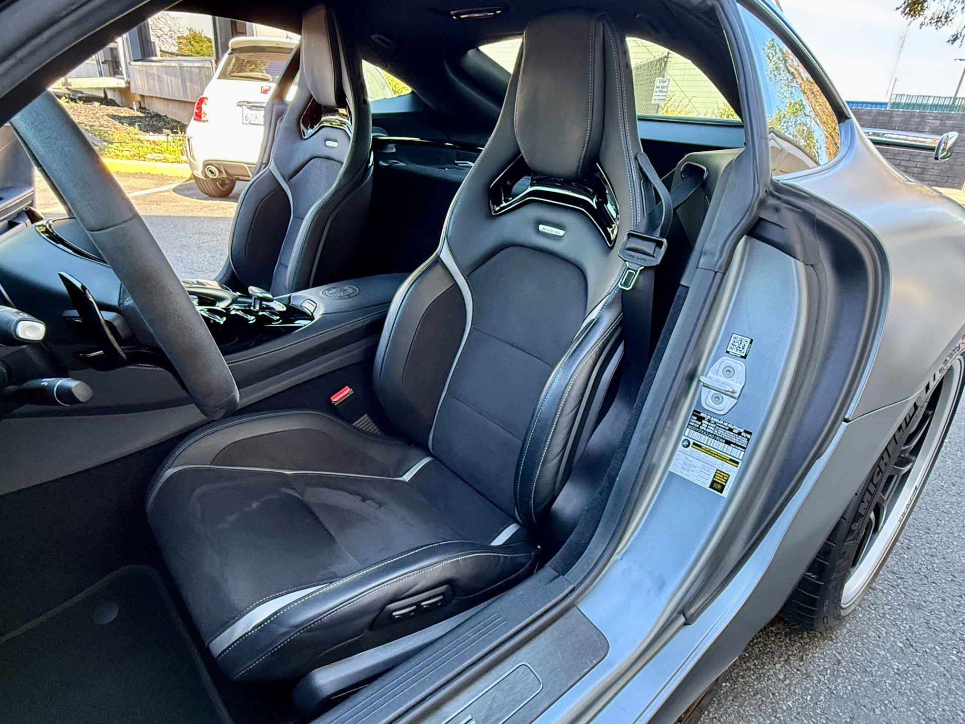 Used 2018 Mercedes-Benz AMG GT R image 49