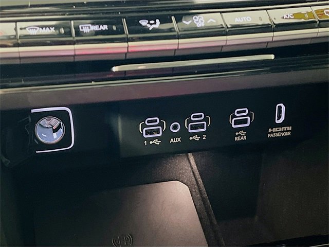 Used 2022 Jeep Wagoneer Series III w/ Premium Group I image 21