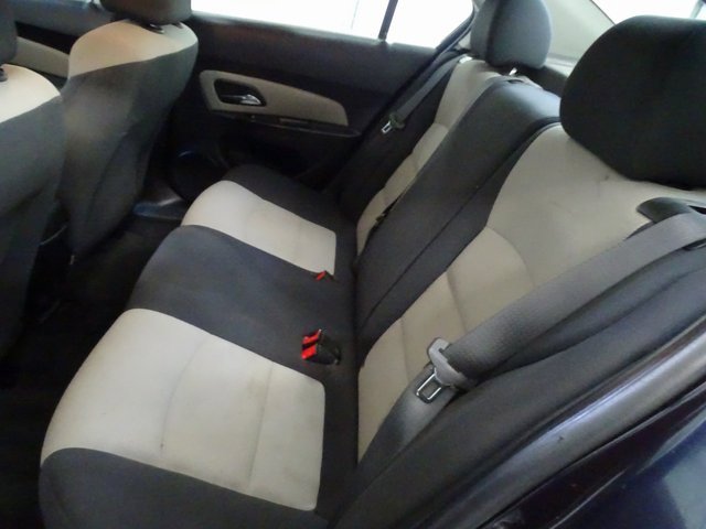 Used 2015 Chevrolet Cruze LS image 3