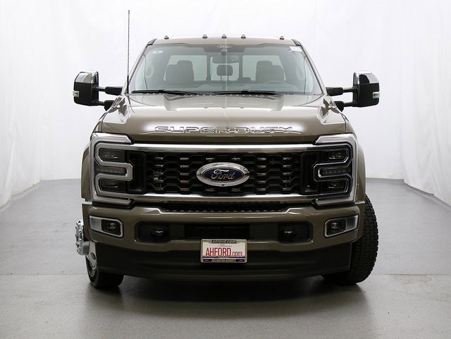 New 2026 Ford F450 Platinum w/ Platinum Plus Package image 5