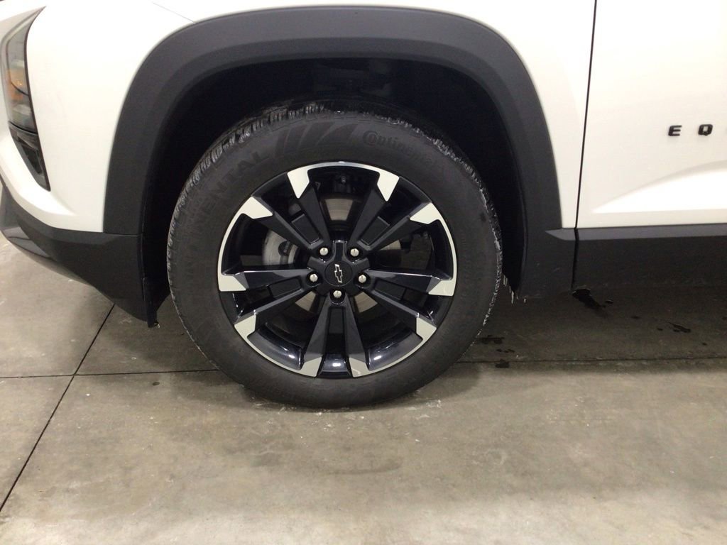 Used 2025 Chevrolet Equinox RS w/ Safety and Technology Package image 8