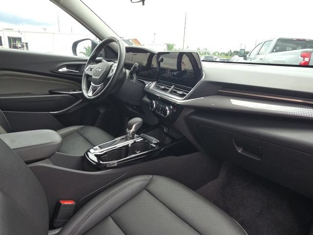 Certified 2024 Chevrolet Trax ACTIV FWD image 19