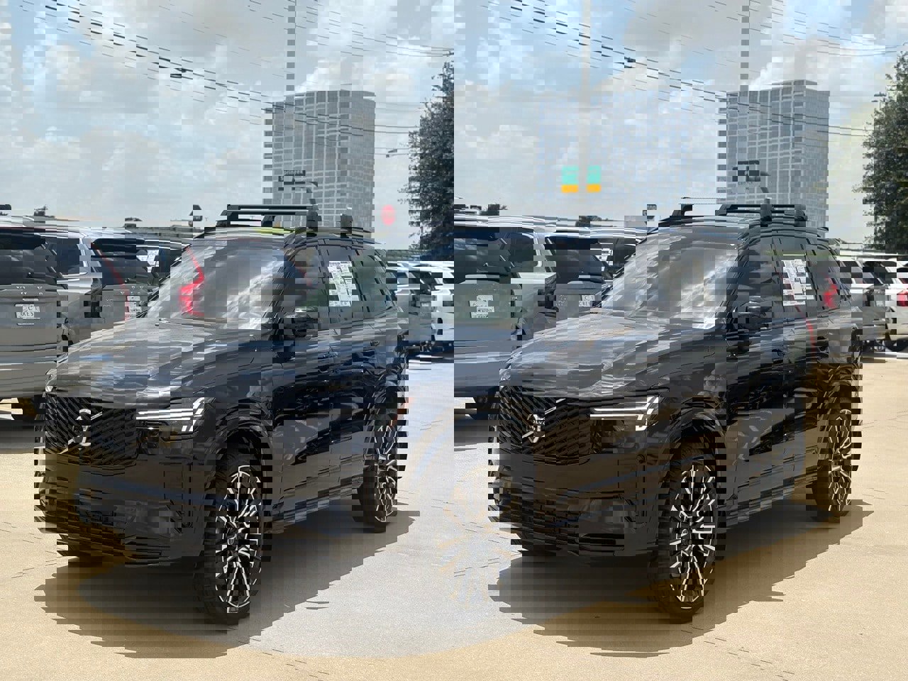 New 2026 Volvo XC90 B6 Ultra w/ Lounge Package video 2