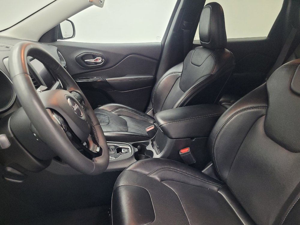 Used 2023 Jeep Cherokee Altitude Lux image 17