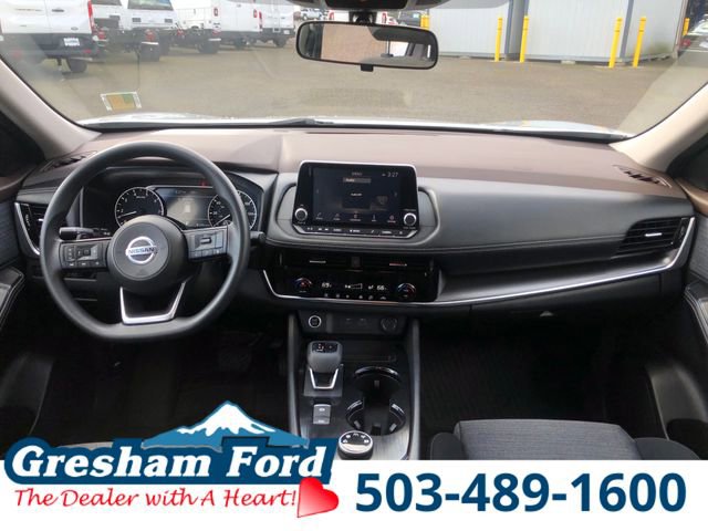 Used 2021 Nissan Rogue SV image 18
